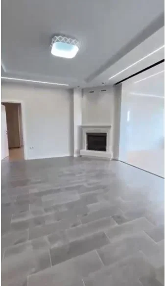 Tirane, shitet apartament 3+1 Kati 6, 164 m² 270.000 €