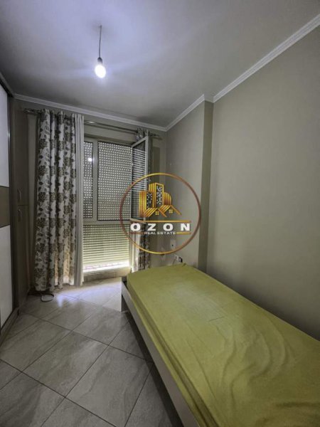 Tirane, jepet me qera apartament 2+1+A+BLK Kati 3, 80 m² 40.000 Leke (RRUGA SHEMSI HAKA)