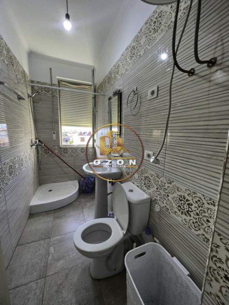 Tirane, jepet me qera apartament 2+1+A+BLK Kati 3, 80 m² 40.000 Leke (RRUGA SHEMSI HAKA)