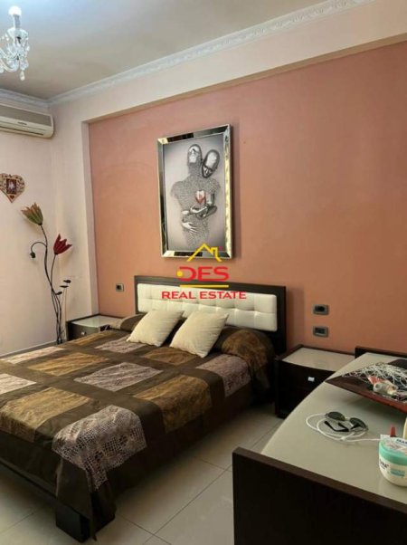 Vlore, shitet apartament 2+1 Kati 4, 120 m² 115.000 Euro (Rrug Cajupi)