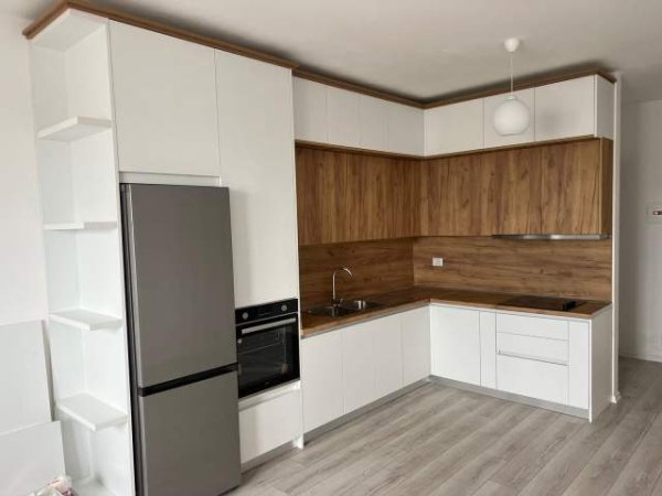 Tirane, jepet me qera apartament 2+1+BLK Kati 8, 105 m² 37.000 Leke (Rezidenca Grand Gallery)