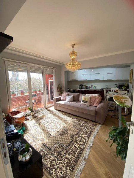 Tirane, jepet me qera apartament 2+1+A+BLK Kati 3, 95 m² 1.300 Euro