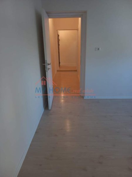 Tirane, shitet apartament 1+1+BLK Kati 3, 635 m² 88.000 Euro (vasil shanto)