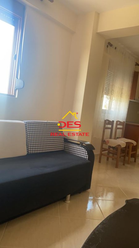ofert.SHITET APARTAMENT 2+1PRANË K.SH.A-së,VLORË