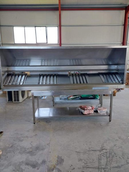 Tirane, shes bar-resorant 10