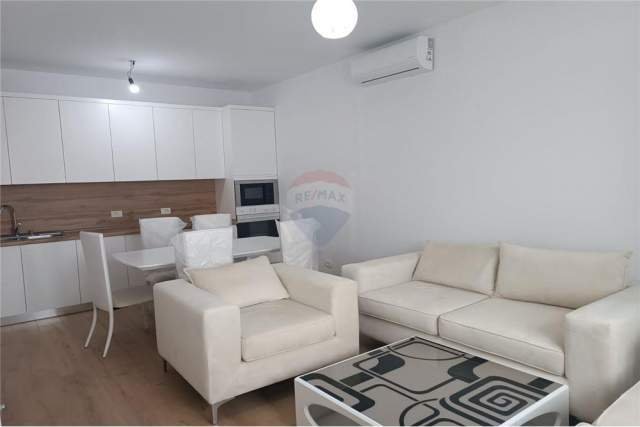 Tirane, jepet me qera apartament 1+1+BLK Kati 3, 65 m² 450 Euro (Astir)