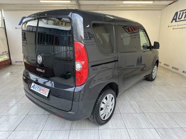 Tirane, shes makine Fiat DOBLO Viti 2012, 6.300 Euro