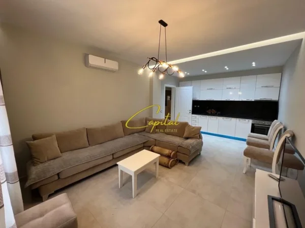 Tirane, shitet apartament 2+1 Kati 4, 105 m² 210.000 € (ASTIR)