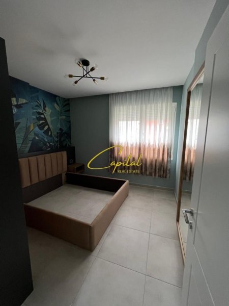 Tirane, shitet apartament 2+1 Kati 4, 105 m² 210.000 € (ASTIR)