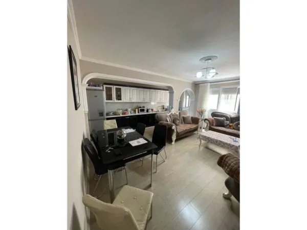 Tirane, shitet apartament 2+1 Kati 0, 89 m² 200.000 € 