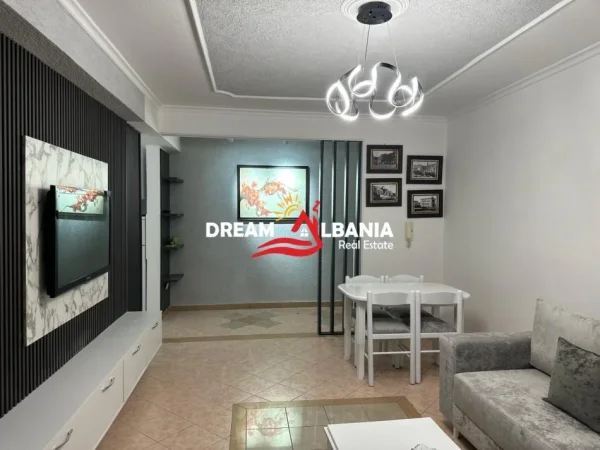 Tirane, jepet me qera apartament 2+1 Kati 5, 90 m² 650 € (rr elbassanit)