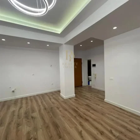 Tirane, shitet apartament 2+1+Ballkon Kati 11, 101 m² 212.000 € (Rr. e Kavajes)