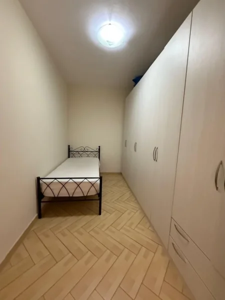 Shqiperi, jepet me qera apartament 2+1+Aneks+Ballkon Kati 5, 80 m² 500 € (Te Spitali Gjerman)