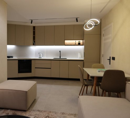 Tirane, shitet apartament 1+1+Ballkon Kati 1, 63 m² 194.000 € (RRUGA E DURRESIT)