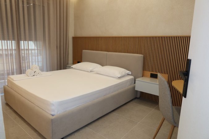 Tirane, shitet apartament 1+1+Ballkon Kati 1, 63 m² 194.000 € (RRUGA E DURRESIT)