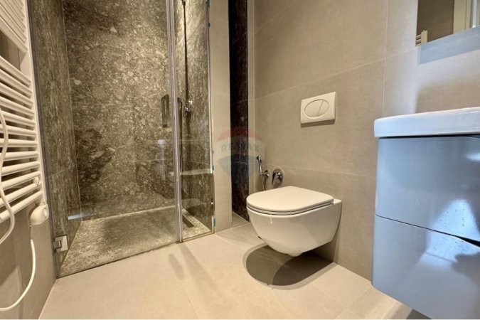 Apartament luksoz per qira në Secret Garden Residence, pranë TEG (1200 Euro/muaj) !