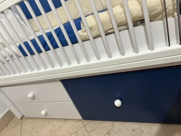 Tirane, shes Krevat per femije 0-6 vjeç 200 €