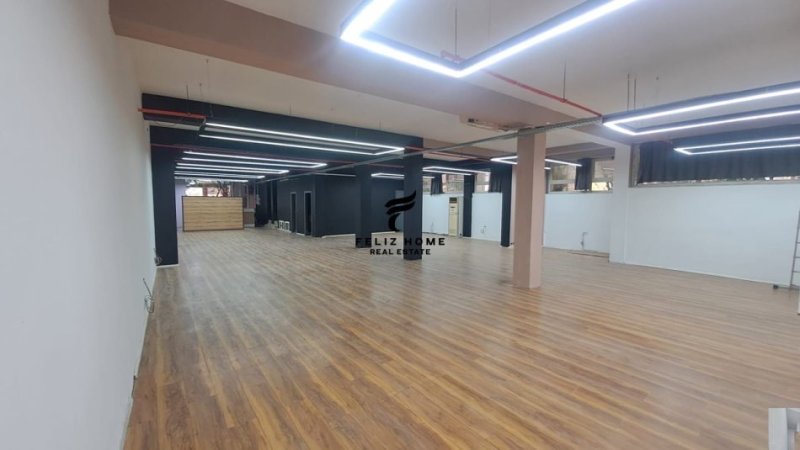 Tirane, jepet me qera ambjent biznesi Kati 0, 300 m² 2.500 € (RRUGA E KAVAJES)