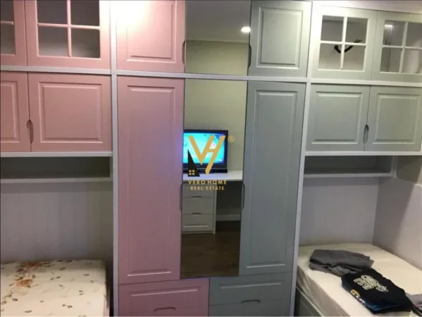 Tirane, jepet me qera apartament 2+1+Ballkon Kati 5, 70 m² 700 € (IRFAN TOMINI)