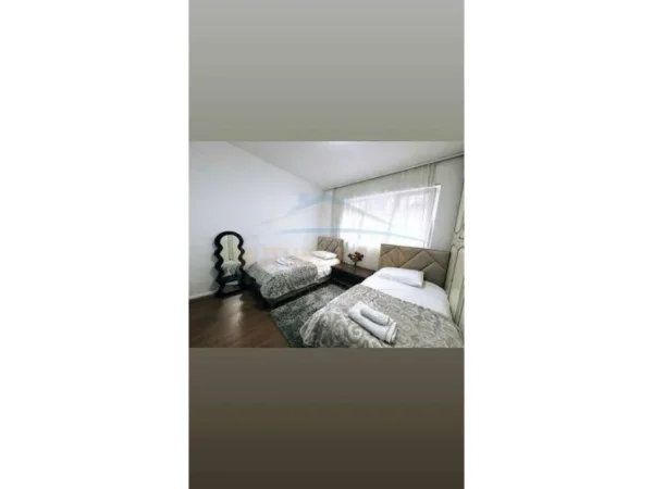 Tirane, shitet apartament 3+1+Ballkon , 106 m² 175.000 € (rruga arkitekt kasemi)