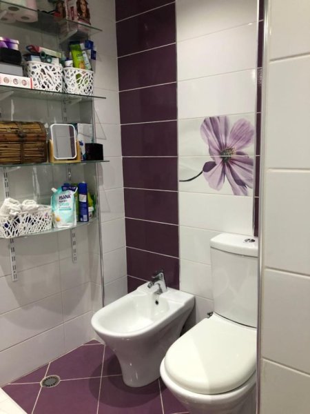 Tirane, shitet shtepi 2+1+Ballkon Kati 1, 78 m² 105.000 € (ne rrugen Hysen Gjura Tirane)