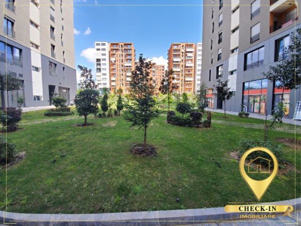 Tirane, jepet me qera zyre Kati 3, 69 m² 450 € (Kompleksi Zirkon)