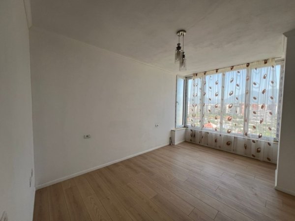 Tirane, shitet apartament 1+1 Kati 9, 66 m² 88.000 € (Yzberisht)
