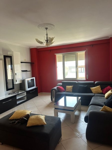 !!Dhene!! Durres, jepet me qera apartament 2+1+Aneks+Ballkon Kati 3, 110 m² 450 €