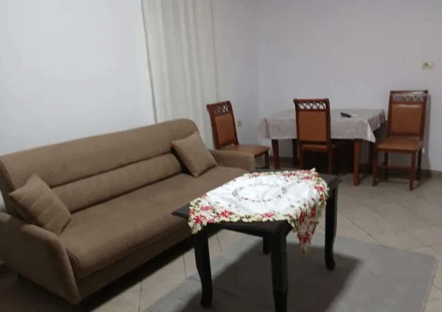 Tirane, jepet me qera apartament 2+1+Ballkon Kati 2, 75 m² 400 € (GRAMOZ PASHKO)