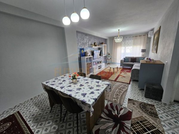 ALF53643 Tirane, shitet apartament 2+1 Kati 1, 112 m² 100.800 € (Rruga e Dajtit)