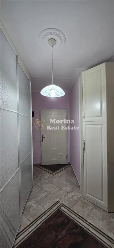 Tirane, jepet me qera apartament 1+1 Kati 4, 65 m² 600 € (Rruga e Durresit)