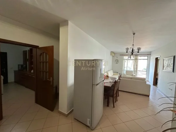 Tirane, shitet apartament 2+1 Kati 5, 100 m² 210.000 € 