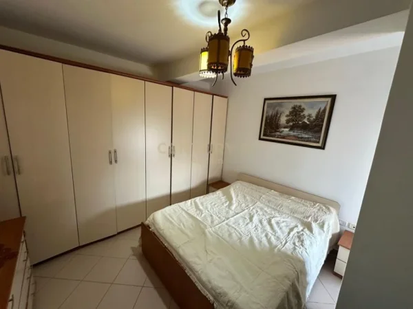 Tirane, shitet apartament 2+1 Kati 5, 100 m² 210.000 € 