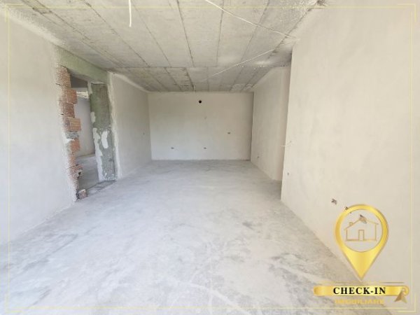 Tirane, shitet apartament 2+1+Aneks+Ballkon Kati 1, 99 m² 121.500 € (Porcelan)