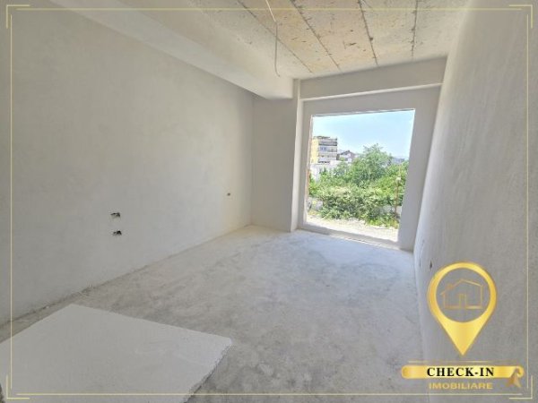 Tirane, shitet apartament 2+1+Aneks+Ballkon Kati 1, 99 m² 121.500 € (Porcelan)