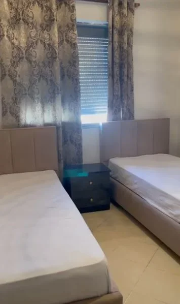 Tirane, jepet me qera apartament 2+1 Kati 8, 460 m² 460 € (Astir)