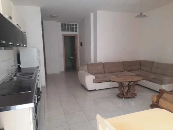 Tirane, shitet apartament 1+1+Ballkon Kati 1, 74 m² 90.000 € (Mbi Restorant Fresk)