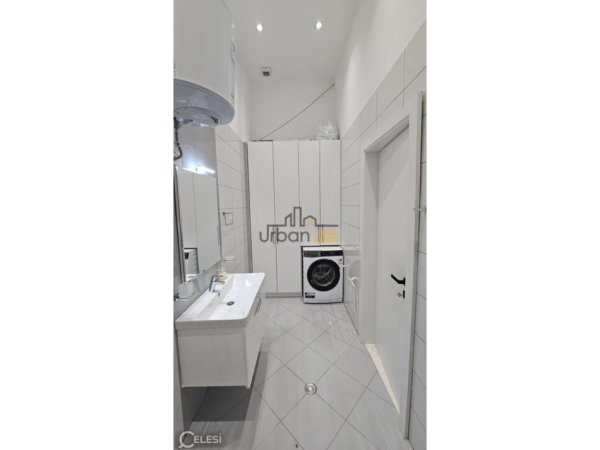 Tirane, shitet apartament 3+1+Ballkon Kati 1, 118 m² 320.000 € (Liqeni Thate)