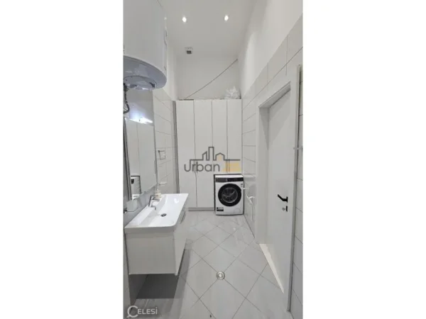 Tirane, shitet apartament 3+1+Ballkon Kati 1, 118 m² 290.000 € (Liqeni Thate)