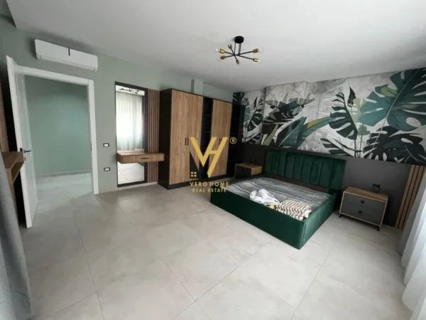 Tirane, shitet apartament 2+1+Ballkon Kati 5, 105 m² 210.000 € (UNAZA E RE)