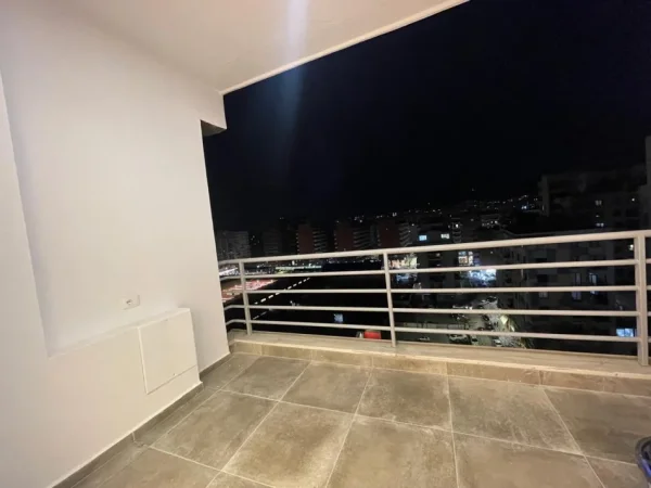 Tirane, shitet apartament 2+1+Aneks+Ballkon Kati 9, 101 m² 212.000 € (Perballe Delijorgjit)