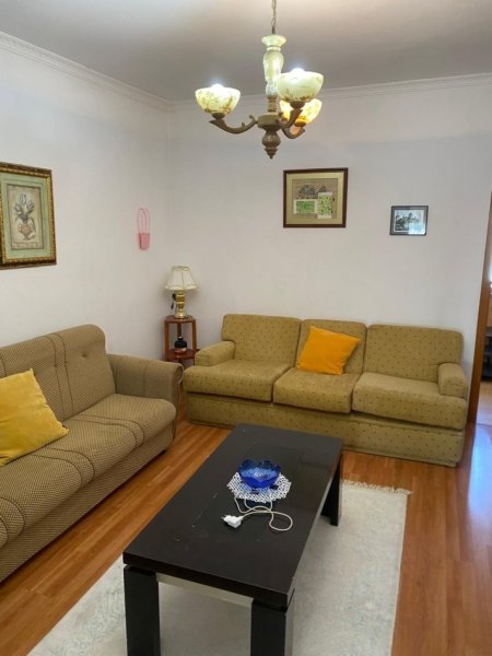 Tirane,  📍 JEPET ME QERA SUPER APARTAMENT 2+1 – ISH PARKU I AUTOBUZËVE , Kati 6, 80 m² 450 €