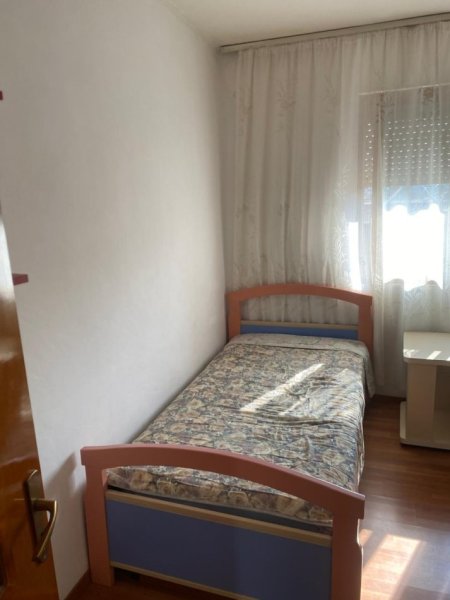 Tirane,  📍 JEPET ME QERA SUPER APARTAMENT 2+1 – ISH PARKU I AUTOBUZËVE , Kati 6, 80 m² 450 €