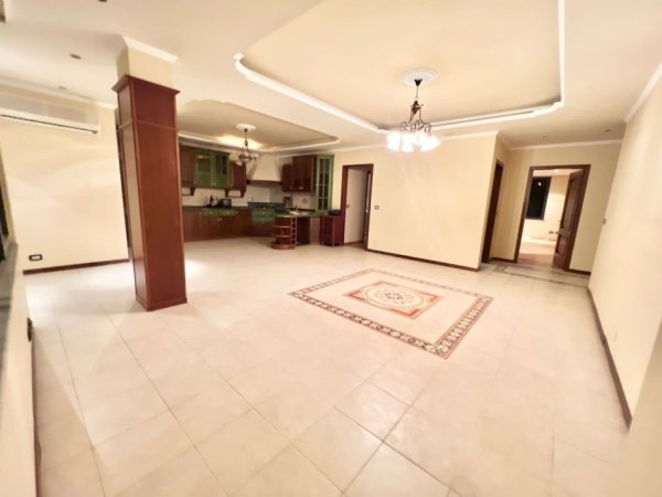 Tirane, jepet me qera apartament Kati 4, 139 m² 130 € 