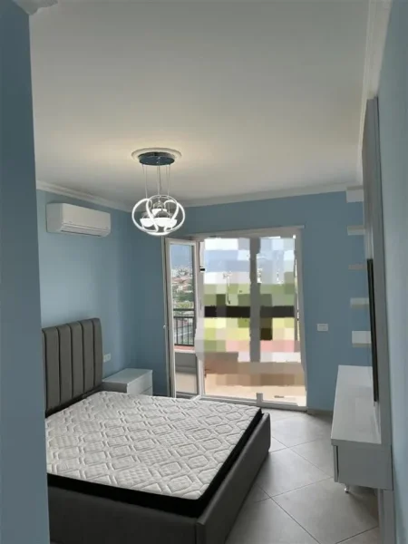 Tirane, jepet me qera apartament 2+1 Kati 8, 110 m² 600 € (astir)