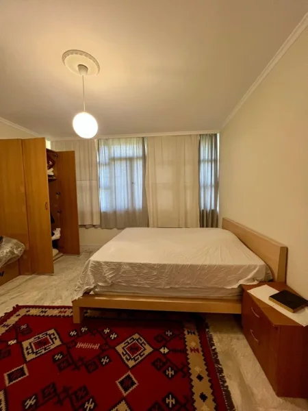 Durres, shitet shtepi 5+1 Kati 2, 490 m² 750.000 € (Shkëmbi i Kavajës)