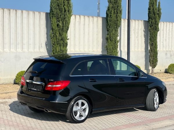 B KLAS 200 CDI 👉 2013 👈 kambio AUTOMATIKE - FULL OPTION 9.700 €