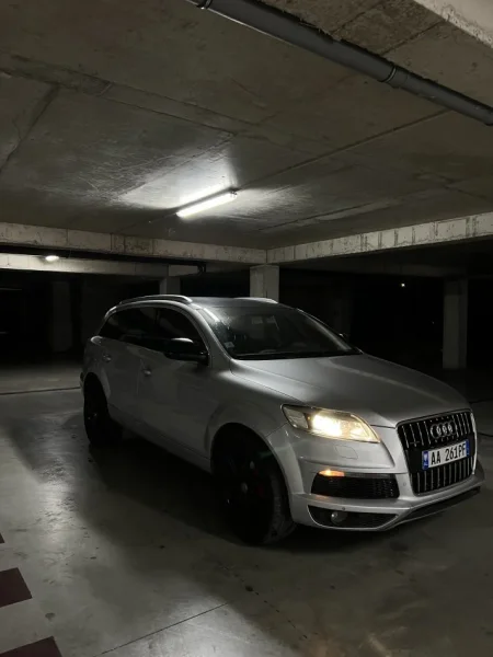 Tirane, makine Nafte, gri metalizato automatik 60 €