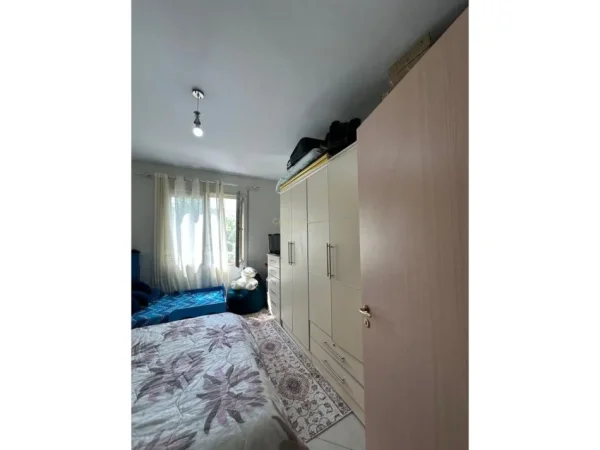 Tirane, jepet me qera apartament 1+1 Kati 2, 74 m² 400 € 
