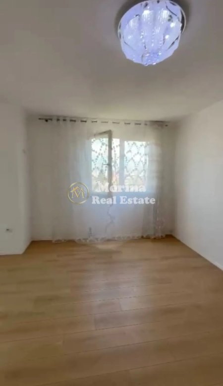 Tirane, shitet apartament 1+1 Kati 9, 64 m² 87.000 € (Yzberisht)